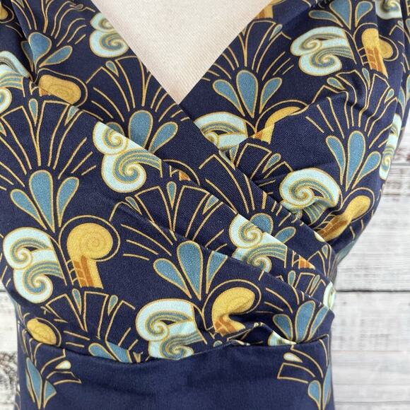 Disney FANTASIA Sorcerer Mickey The Dress Shop sz Small Sorcerer’s Apprentice - Picture 6 of 16